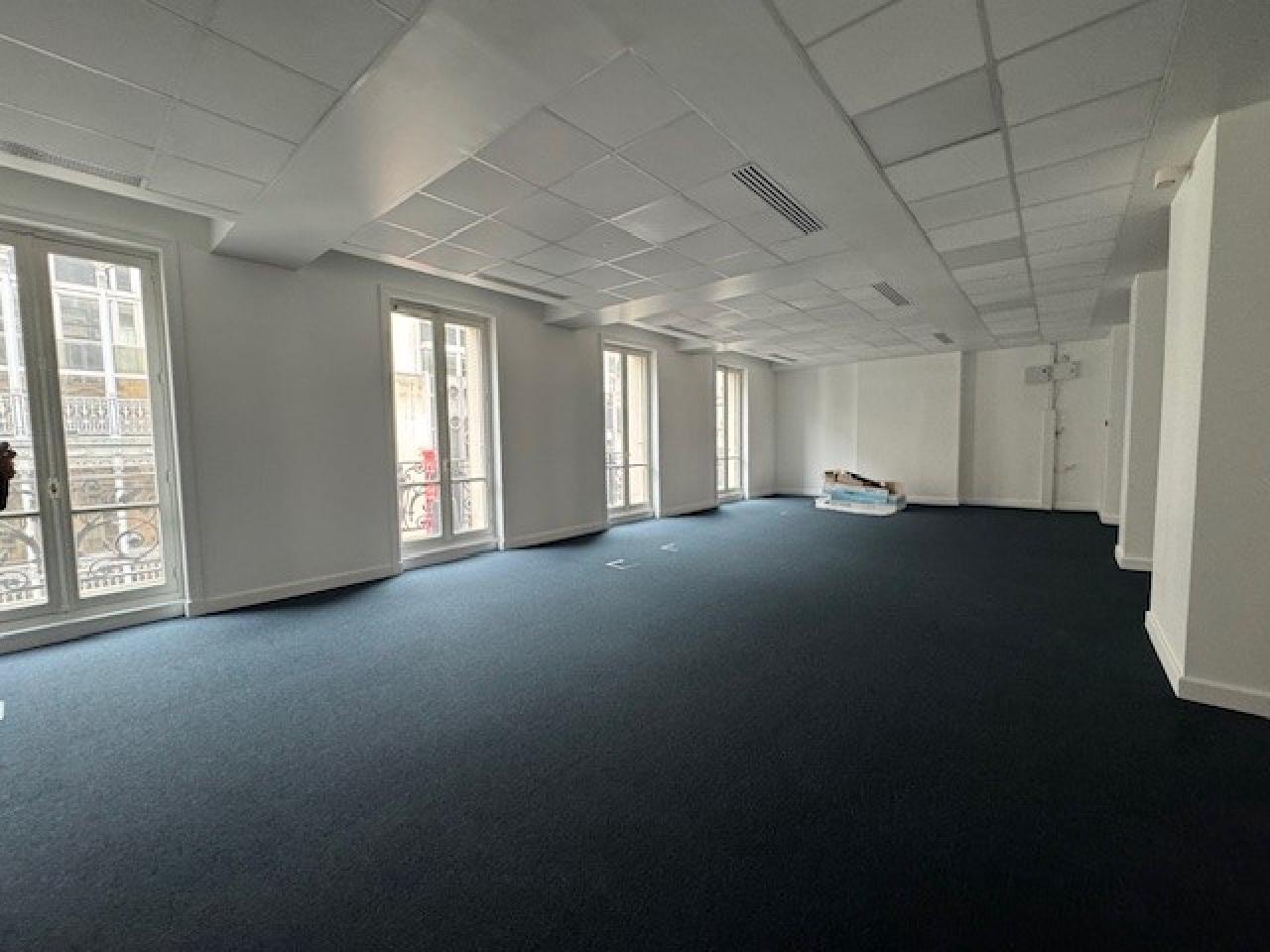 Bureau Paris 1368m² Location bureau Paris OLBUR2532631 3